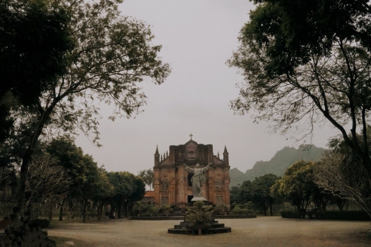 Đan viện Châu Sơn - góc châu Âu cổ kính giữa núi rừng Ninh Bình - 1