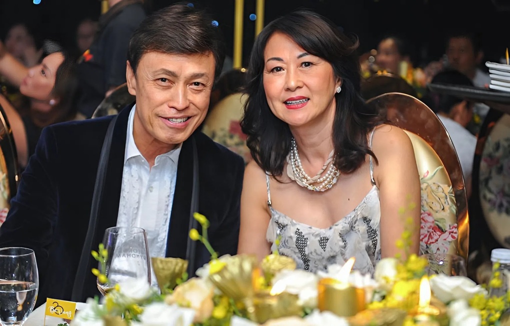 Danh ca Tuấn Ngọc ly hôn vợ kém 14 tuổi - 1