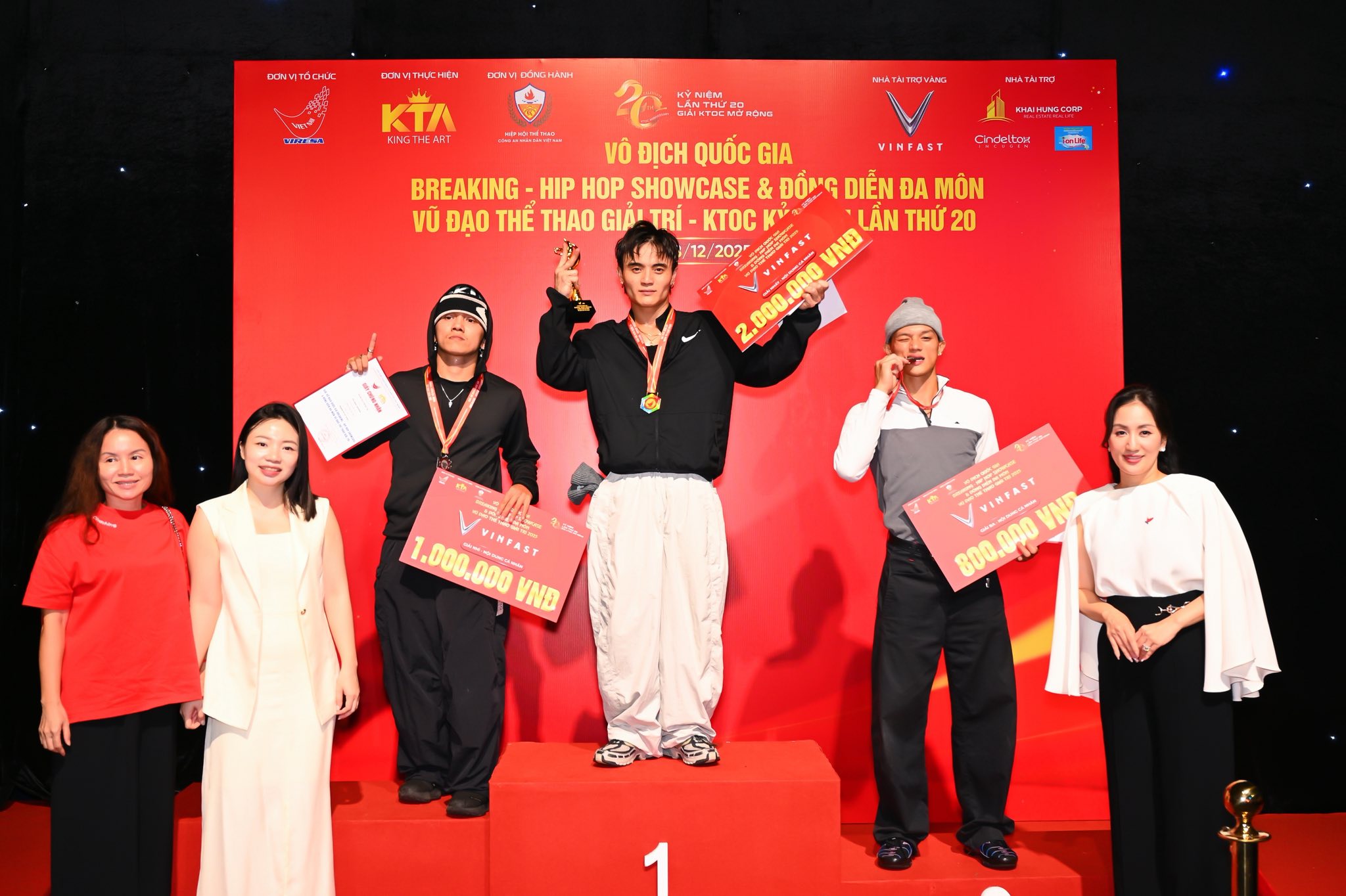 Hệ sinh thái Esports Việt Nam 2026: Dày đặc lịch thi đấu quốc tế, sôi động quốc gia- Ảnh 2. Hệ sinh thái Esports Việt Nam 2026: Dày đặc lịch thi đấu quốc tế, sôi động quốc gia- Ảnh 2.