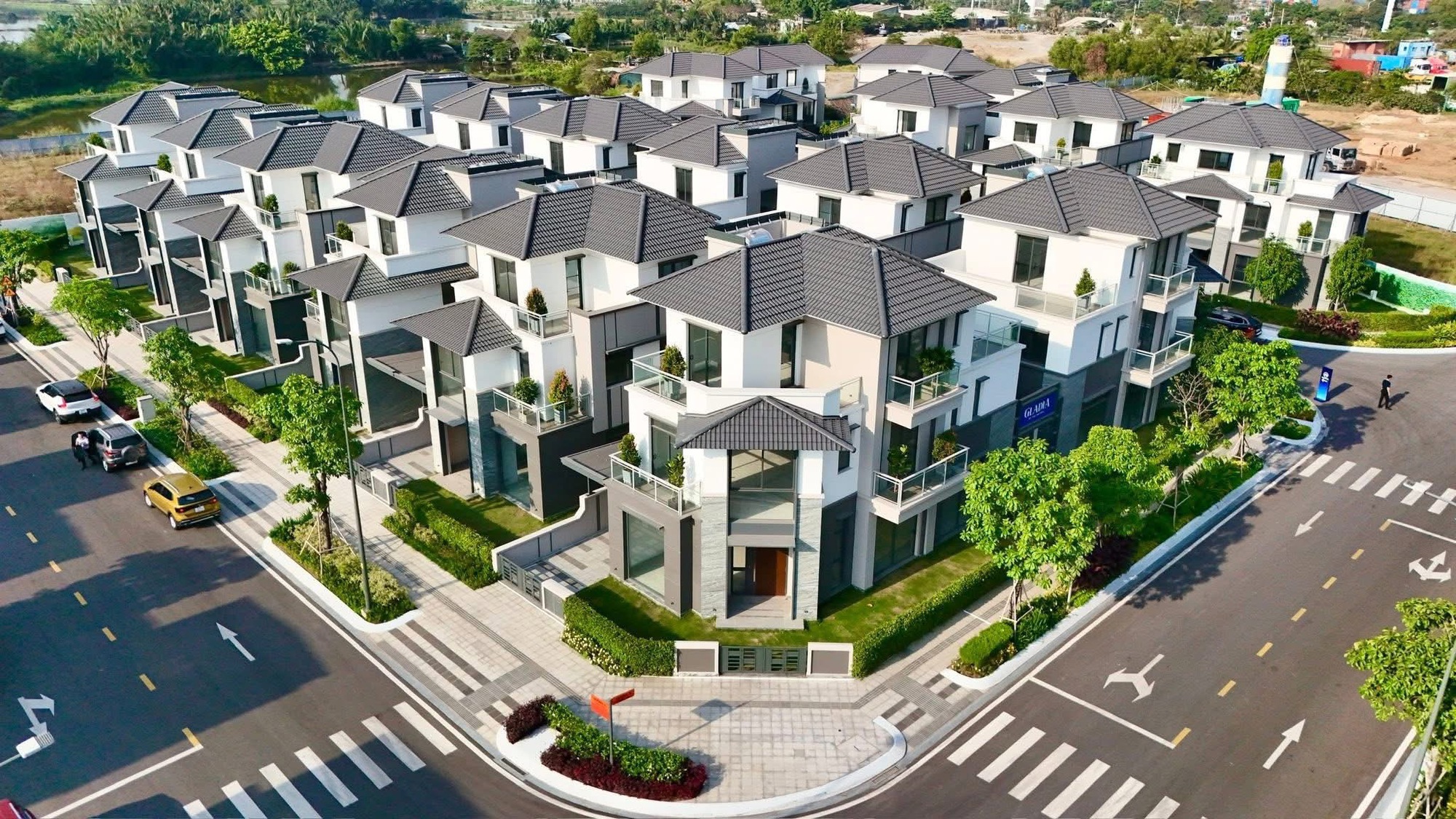 - Ảnh 1. - Ảnh 1.