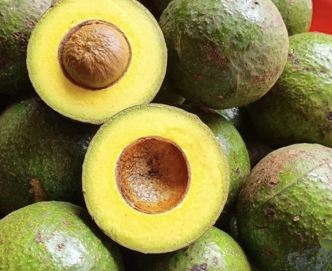 Bơ mang lại lợi ích cụ thể cho cholesterol và huyết áp. Ảnh: Mai Cat