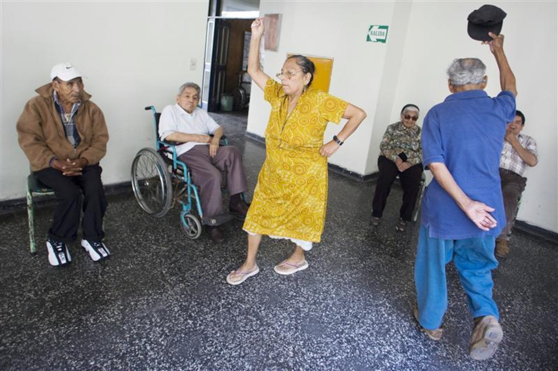 Đột phá đồng hồ sinh học giúp kéo dài tuổi thọ con người tới 150 tuổi - Ảnh 1.