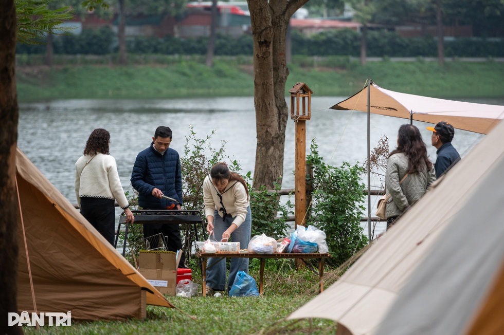 Du lịch Tết không còn là “trái vụ” - 1