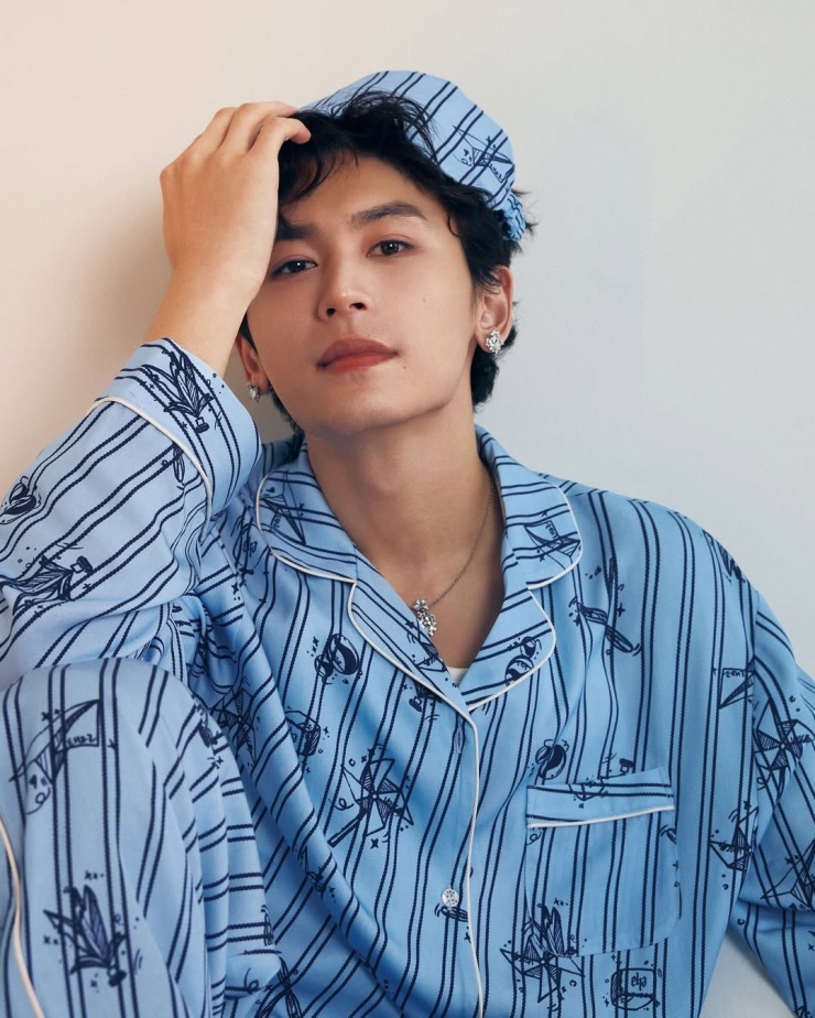 Dung mạo ngôi sao 'Đẹp trai nhất thế giới' 2025 - 1