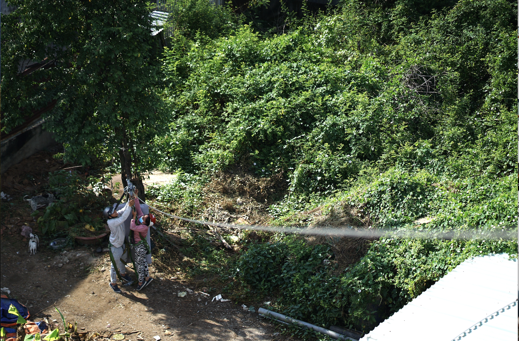 Gặp 2 cha con ở TP.HCM sáng chế thoát hiểm cháy nổ nhà cao tầng bằng cách không ai ngờ!- Ảnh 6.