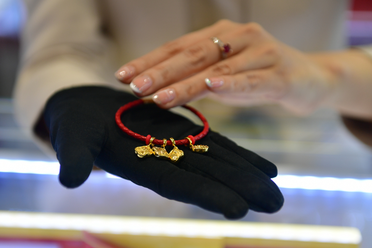 Giá cổ phiếu công ty vàng bạc duy nhất trên sàn chứng khoán lên cao kỷ lục 1 Gia co phieu cong ty vang bac duy nhat tren