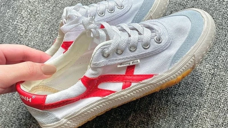 Giay Thuong Dinh thay sep sau dot ban von nha.webp