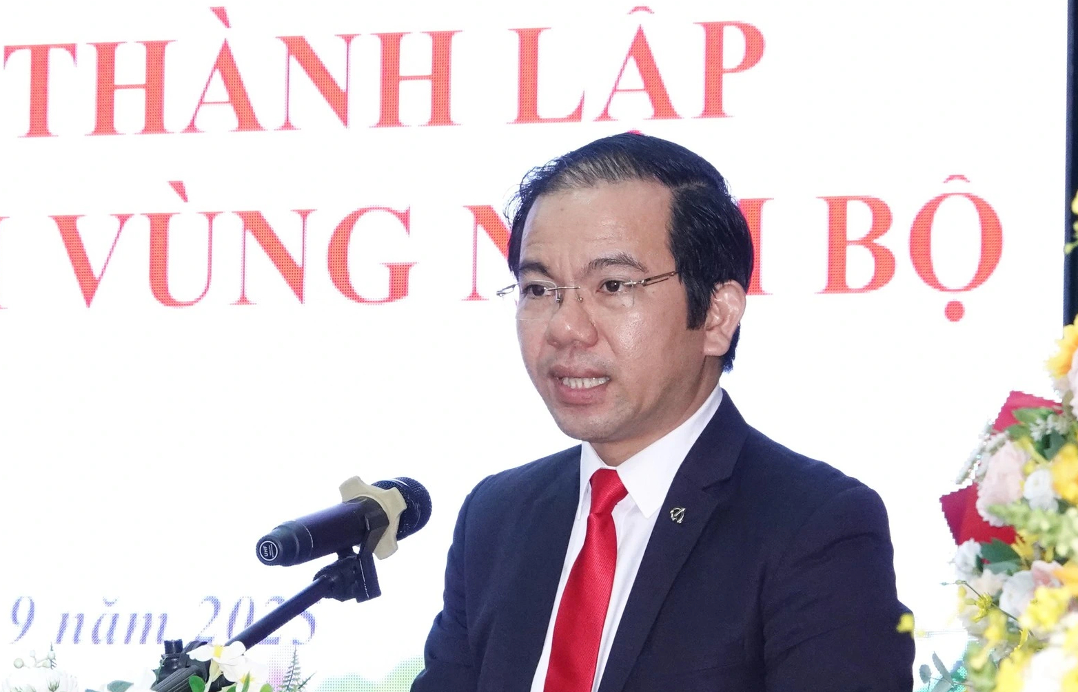 - Ảnh 1. - Ảnh 1.