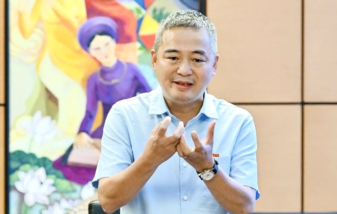 Bác sĩ Nguyễn Lân Hiếu, Giám đốc Bệnh viện Đại học Y (Hà Nội). Ảnh: Facebook nhân vật