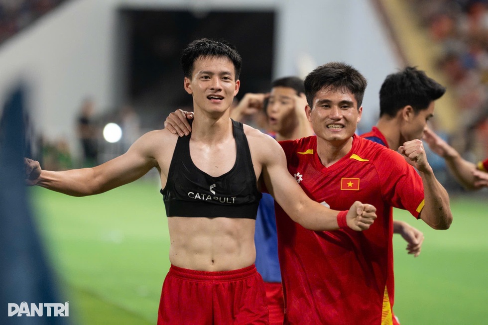 HLV Hoàng Anh Tuấn hiến kế để U23 Việt Nam tiến xa ở giải U23 châu Á - 2