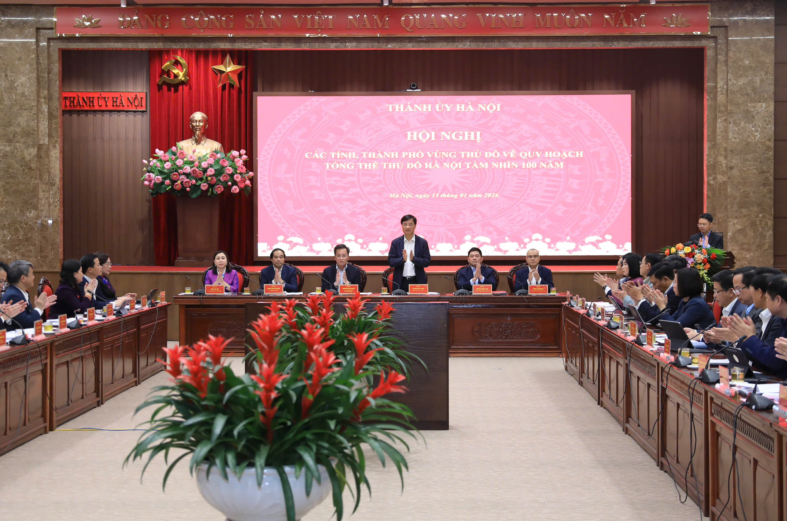 Hà Nội - Ảnh 1.