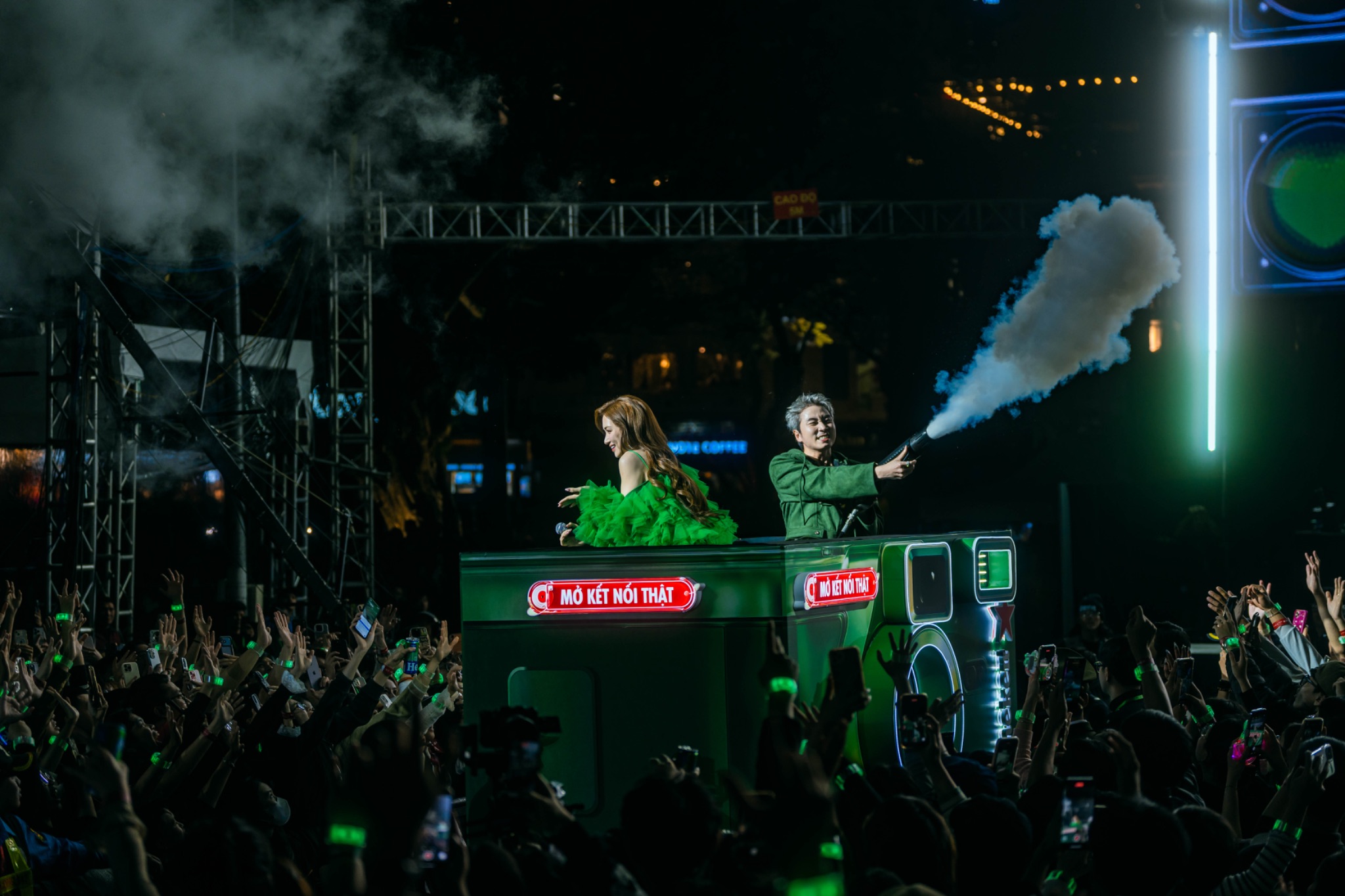 Hàng chục nghìn khán giả mở kết nối thật với Heineken Countdown 2026 - Ảnh 6.