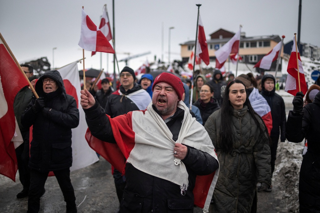 Hàng nghìn người Greenland biểu tình, phản đối kế hoạch sáp nhập của Mỹ - 1