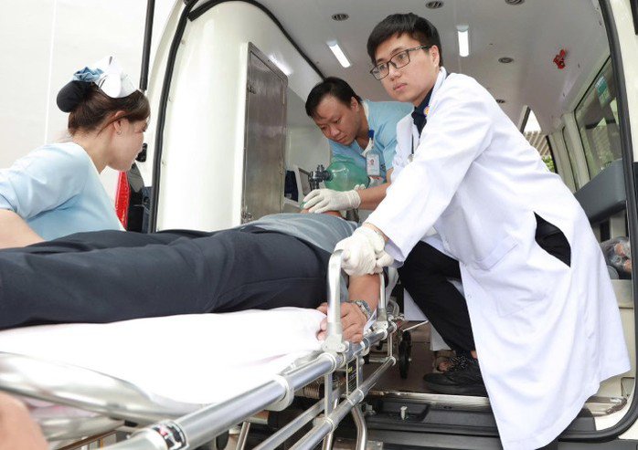 Một ca đột quỵ được đưa vào bệnh viện cấp cứu