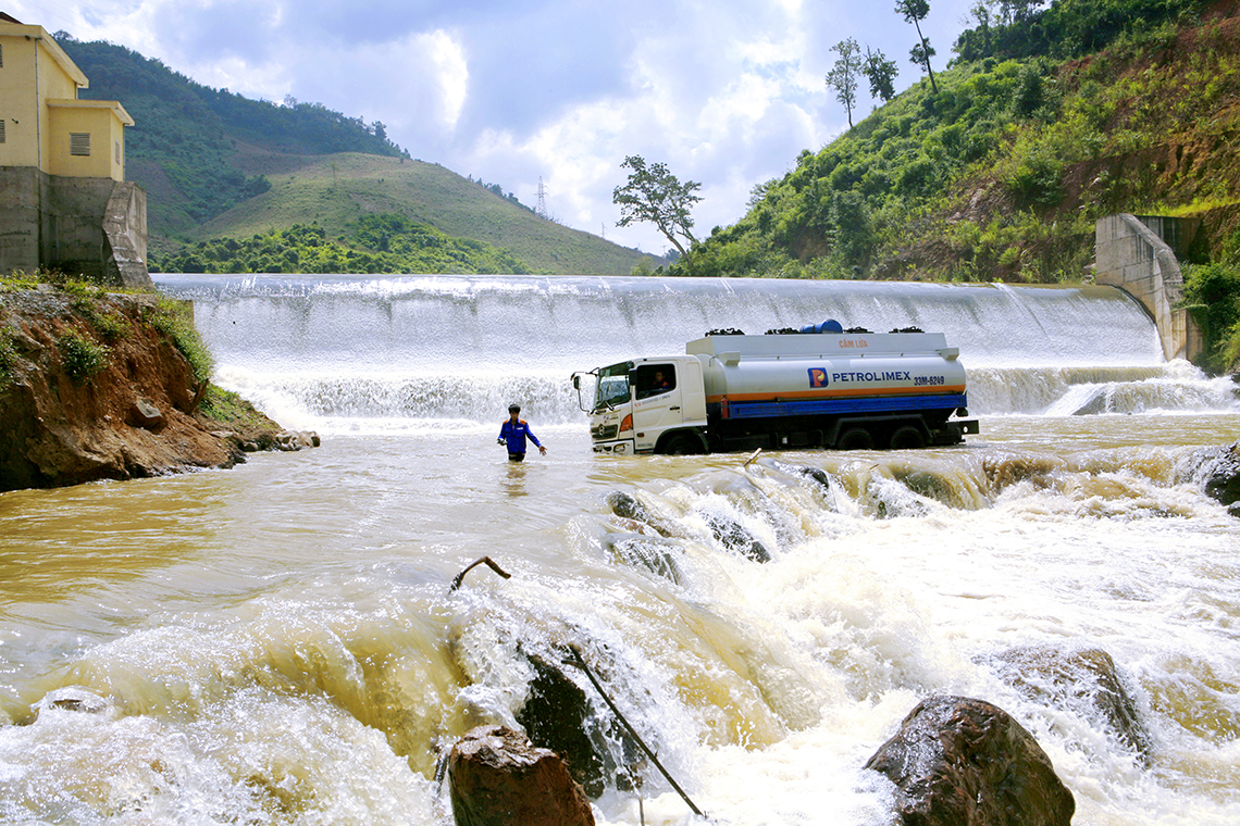 Petrolimex - Hành trình 70 năm của một thương hiệu quốc gia - Ảnh 1.