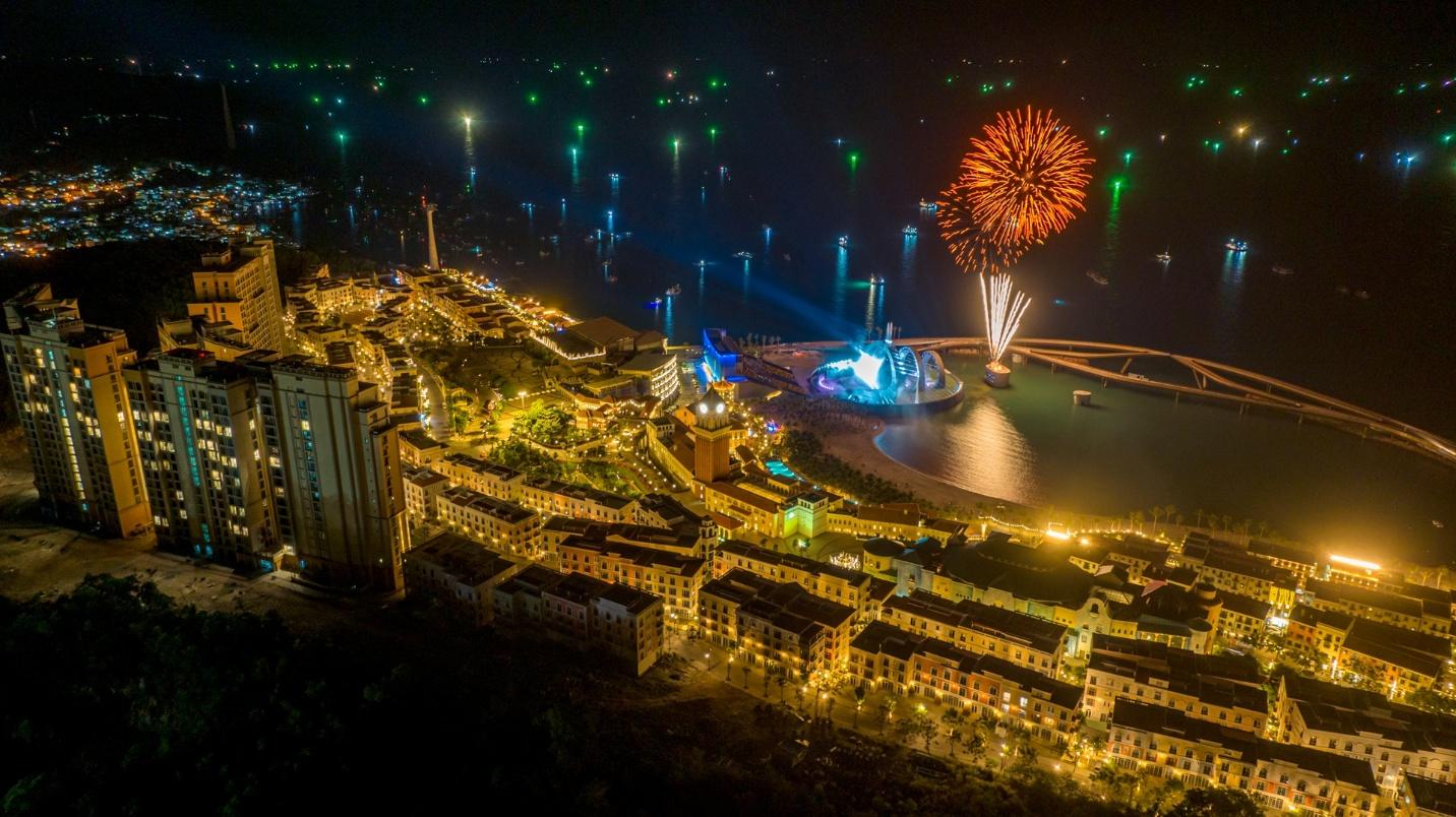 Hành trình chuyển mình của Phú Quốc từ đảo xa thành đô thị đáng sống- Ảnh 1.