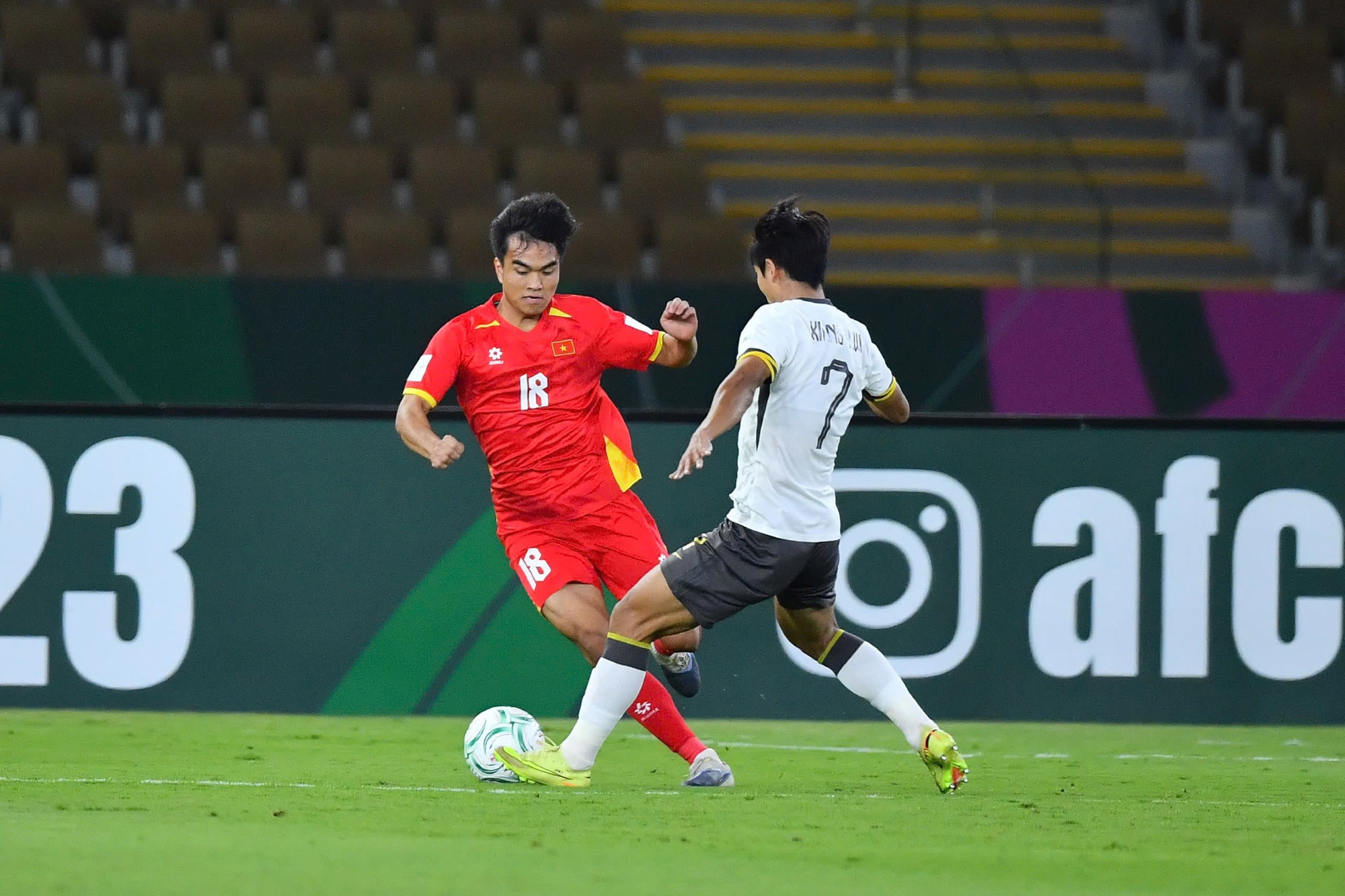 Hay gat bo tat ca da mot tran de Han