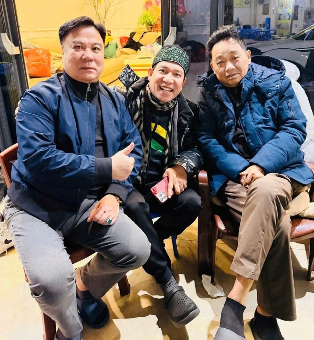 Hình ảnh mới nhất của NSND Quốc Khánh sau thông tin bị bệnh nặng - 1