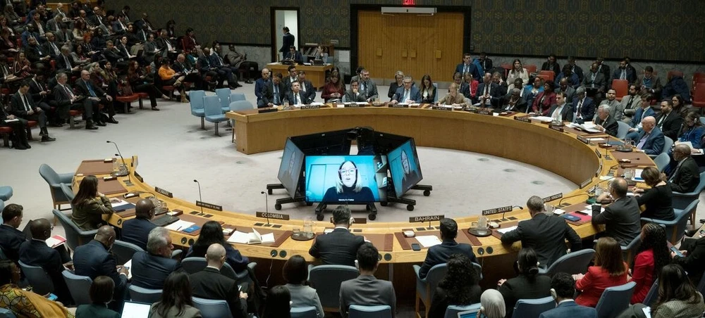 Toàn cảnh phiên họp Hội đồng Bảo an Liên Hợp Quốc về tình hình Venezuela. Ảnh: Mark Garten/UN Photo Hội đồng Bảo an họp khẩn vụ Mỹ tấn công Venezuela.jpg