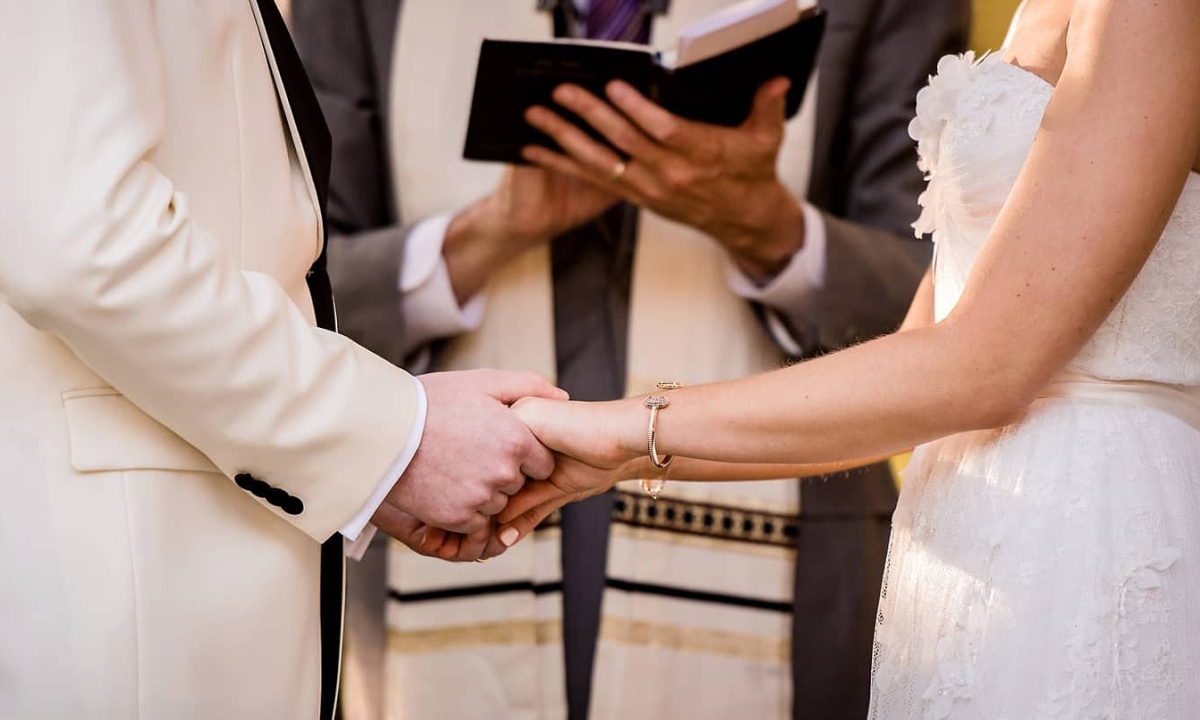 Hon nhan bi toa tuyen vo hieu vi loi tuyen