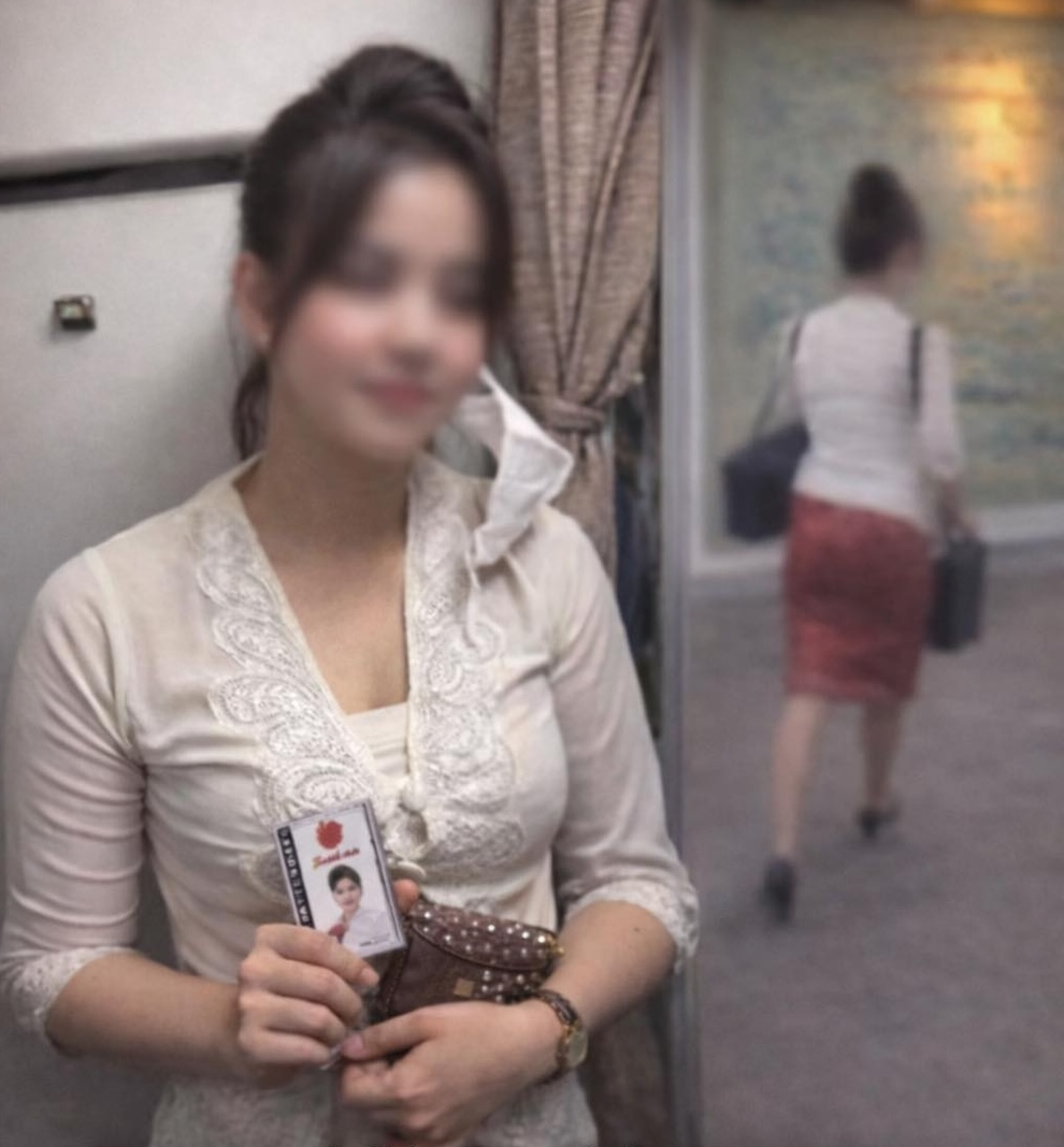 Indonesia: Giả tiếp viên hàng không, cô gái bị bắt ngay chuyến bay đầu tiên - 1