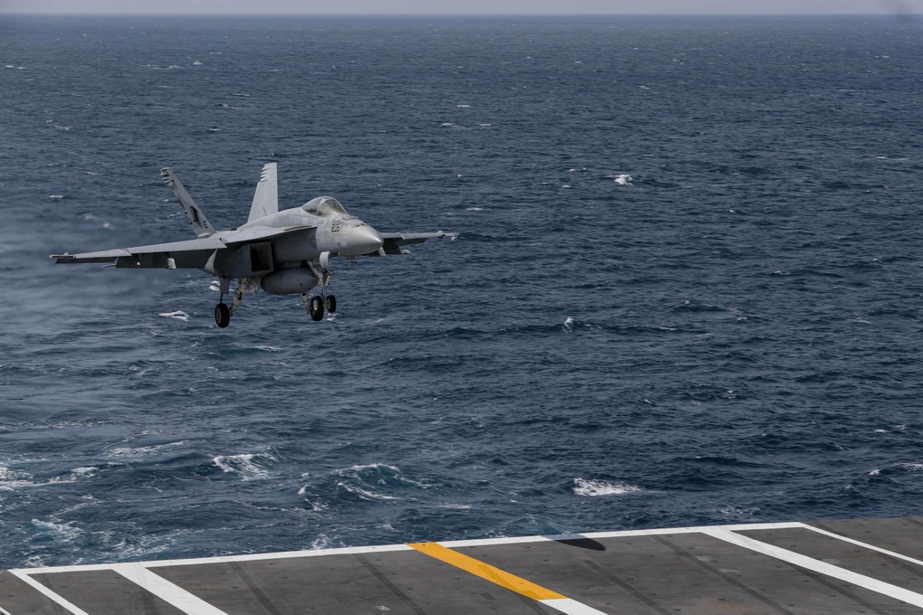 Iran lên dây cót đối phó cuộc tấn công tiềm tàng của Mỹ - 1