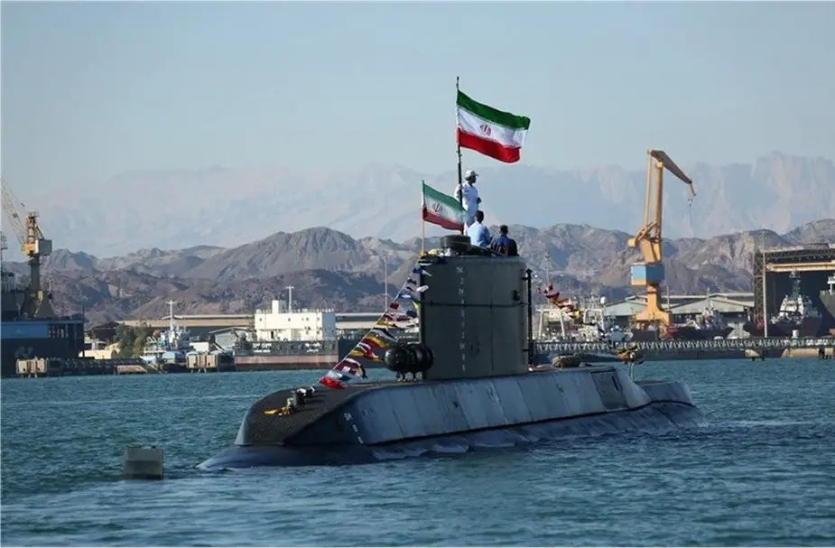 Iran tiết lộ “vũ khí bí mật” dưới đáy biển, cảnh báo Mỹ - Ảnh 1.