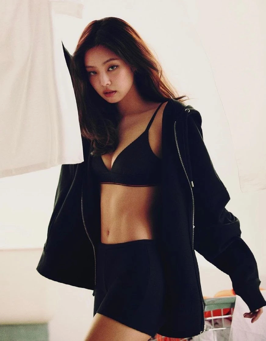 Jennie (BLACKPINK) bị chỉ trích- Ảnh 2.