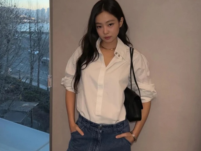 Jennie (BLACKPINK) chỉ mặc áo sơ mi trắng, quần jeans cũng khiến dân tình trầm trồ
