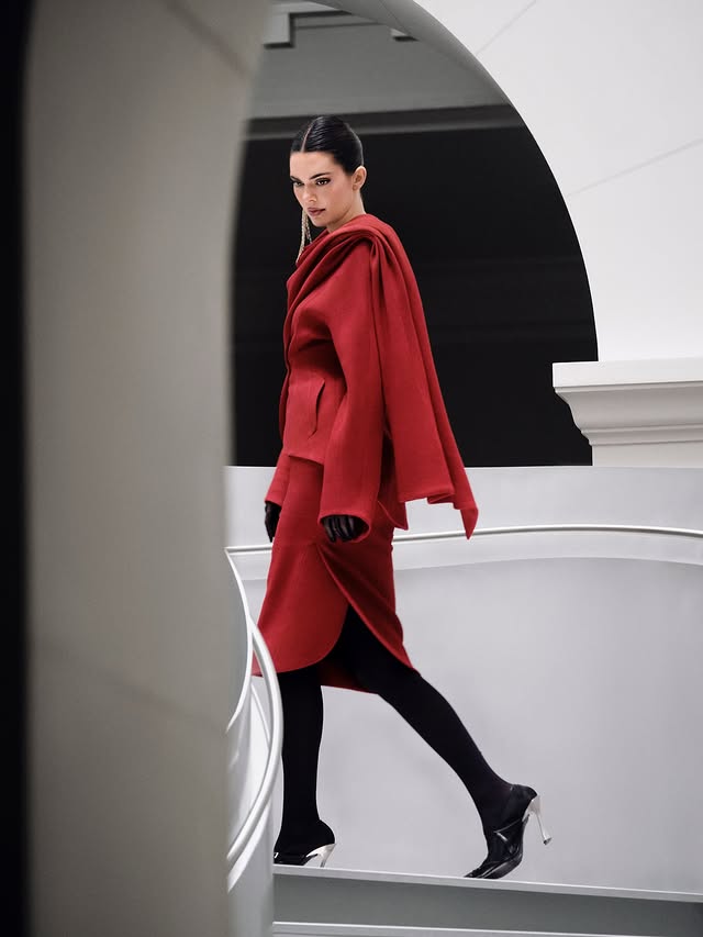 Kendall Jenner mà đẹp tự nhiên sao?- Ảnh 4.