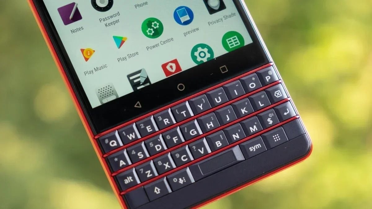 Khai tử suốt bao năm, sao dân tình vẫn cứ 