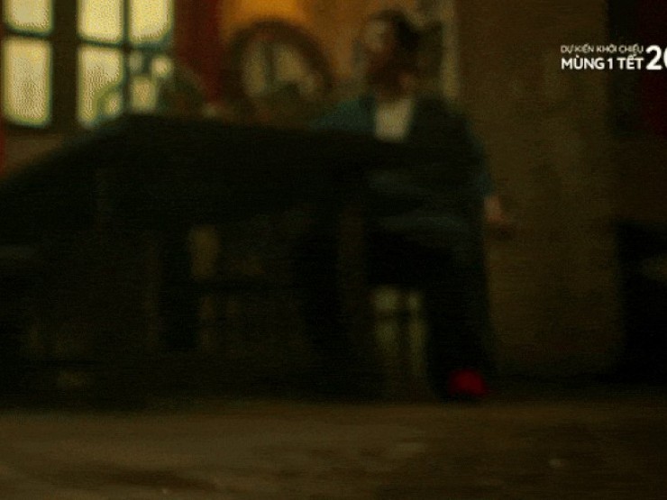 Lộ hình ảnh Trấn Thành la hét, điên cuồng đập phá