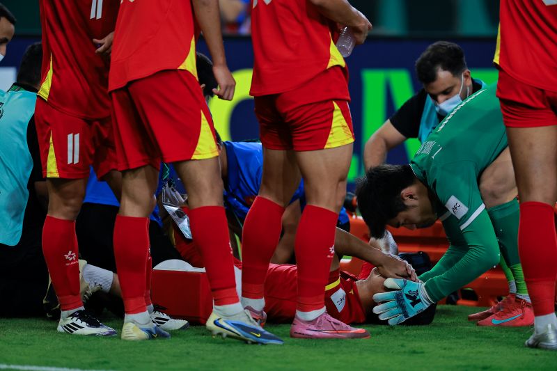 Chấn thương của Hiểu Minh dưới lăng kính của nguyên bác sĩ đội tuyển: 'Khi cơ thể bị đẩy quá giới hạn'- Ảnh 1.