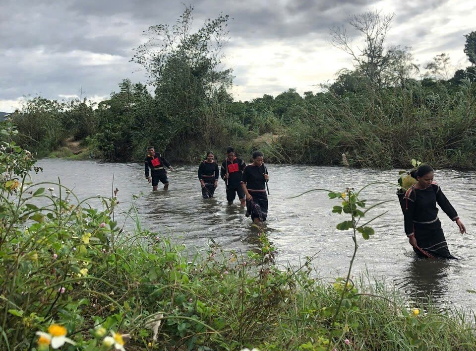 Khi đại đoàn kết được kể bằng 'mít non - cá chuồn'- Ảnh 2.