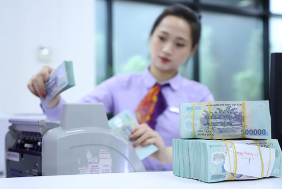 Khó khăn vay tiền mua nhà trong bối cảnh hiện tại - Ảnh 1.