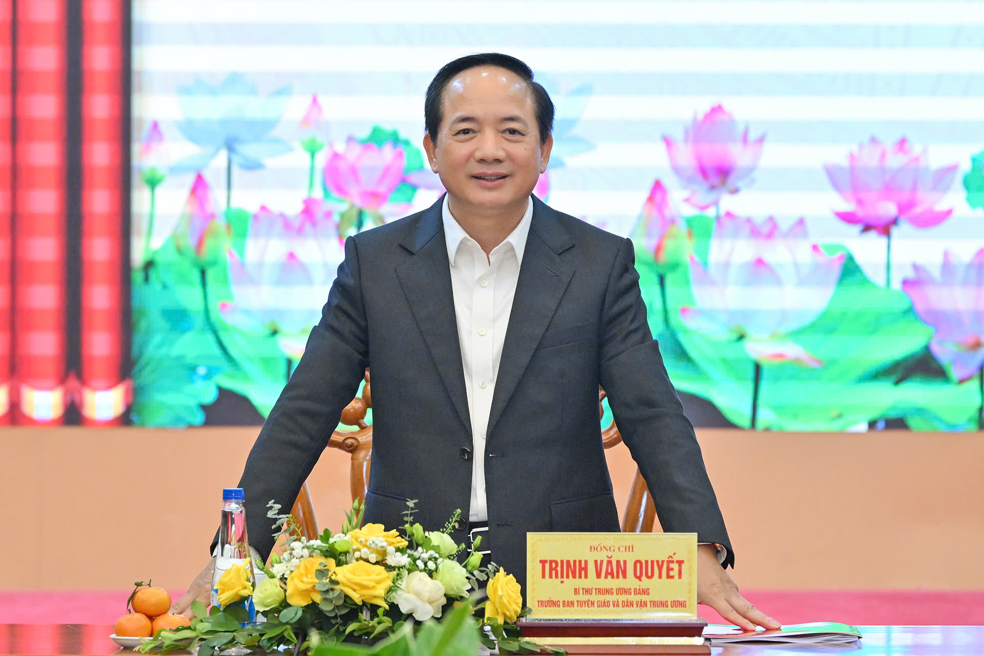 Khơi dậy tinh thần yêu nước trong Đại hội Đảng: Thắng lợi mục tiêu chiến lược mới - Ảnh 1.