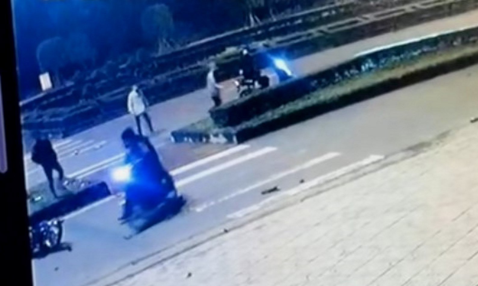 Khởi tố vụ án cùng 4 bị can liên quan đến vụ 3 người chết trên đường tại Quảng Trị - Ảnh 1.