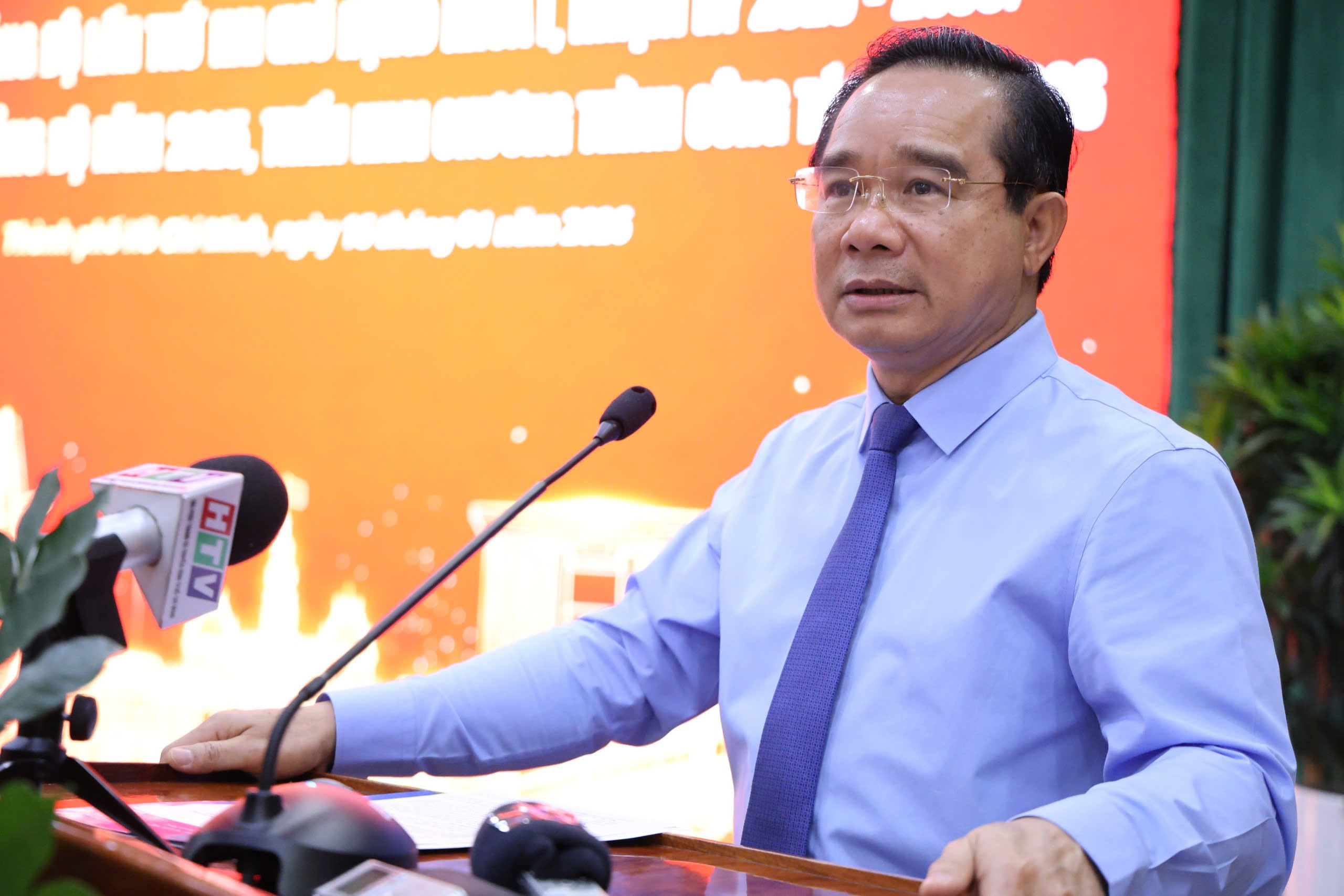 Chủ tịch UBND TPHCM: 