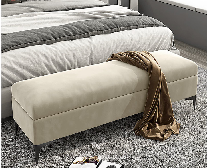 Lý do vì sao cuối giường ở khách sạn thường có thêm 1 chiếc ghế thế này: Không giống như nhiều người nghĩ- Ảnh 2.