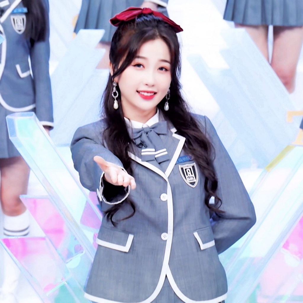 Sự hết thời của mỹ nhân bị ghét nhất 2025: Đài trung ương ngầm phát tín hiệu cấm sóng, cả loạt show cuối năm ngó lơ- Ảnh 2.