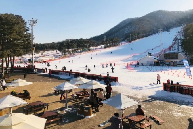 Khu trượt tuyết trong ngày gần Seoul được khách Việt ưa chuộng - 5