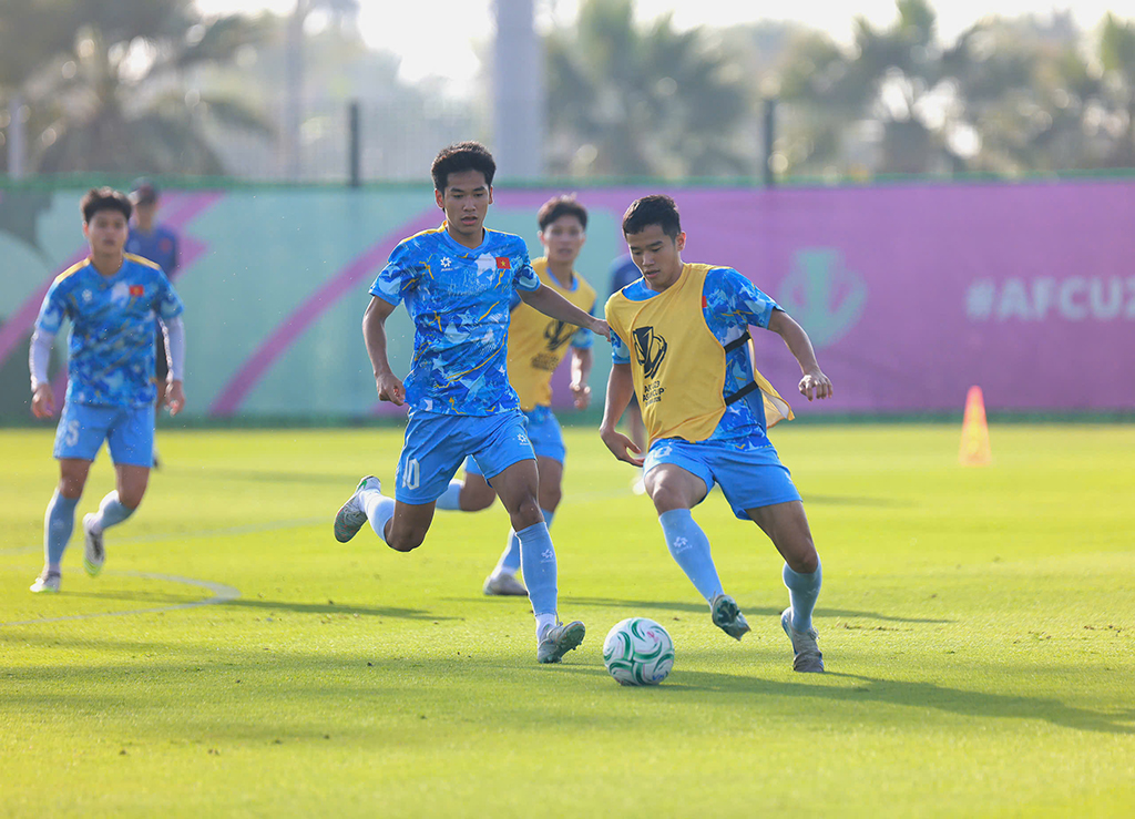 Kyrgyzstan rất khó bắt bài U.23 Việt Nam- Ảnh 1.