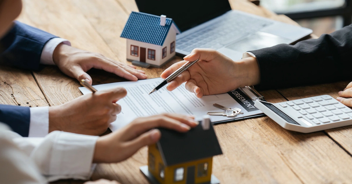 Lãi suất tăng, người mua nhà nên xuống tiền luôn hay chờ đợi?- Ảnh 1.