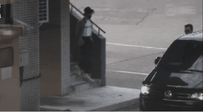 Góc khuất nghề trợ lý nghệ sĩ: Làm việc 24/7, lương đã bèo bọt còn bị cắt xén, nợ nần- Ảnh 3.