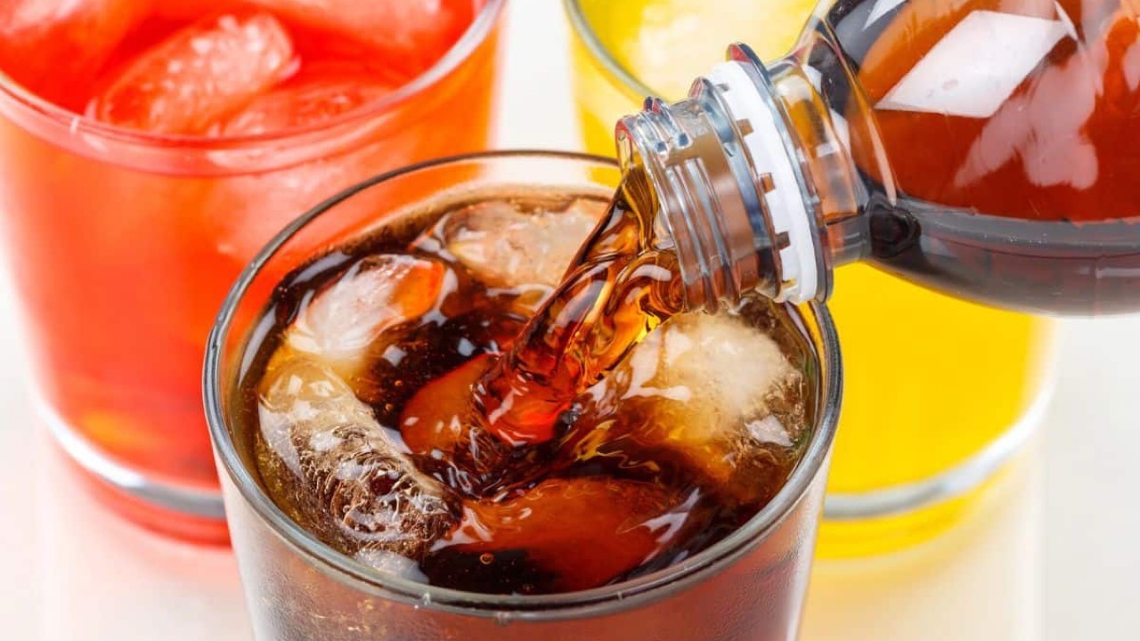 Lịch sử lạ lùng và bất ngờ của nước tăng lực- Ảnh 1.