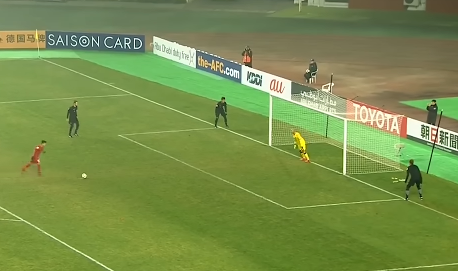Luật mới trong 2 quả phạt đền của U23 Việt Nam - Ảnh 3.