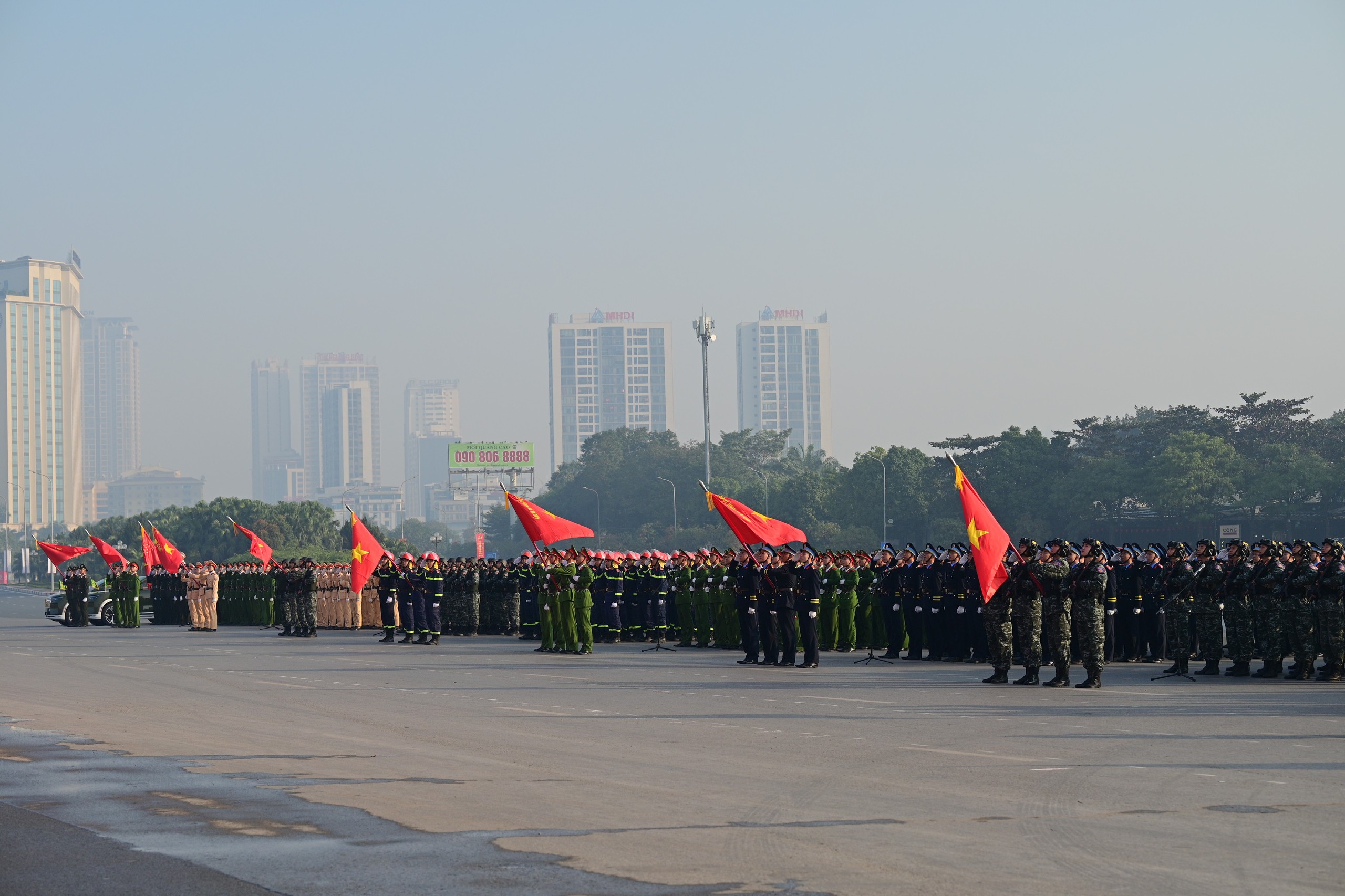 Lực lượng đặc nhiệm cùng khí tài hiện đại bảo vệ Đại hội Đảng toàn quốc lần thứ XIV - Ảnh 1.