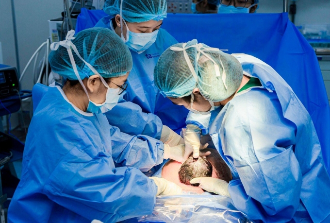 Con trai anh Thanh chào đời tại Bệnh viện Đa khoa Tâm Anh TP HCM, nặng 3,2 kg, được lưu trữ tế bào gốc ngay sau sinh. Ảnh: Tuệ Diễm