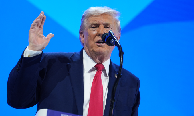 Tổng thống Mỹ Donald Trump phát biểu tại hội nghị thường niên của WEF ở Davos, Thụy sĩ hôm 21/1. Ảnh: AP