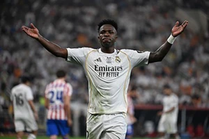 Vinicius ra tuyên bố về việc chia tay Real Madrid